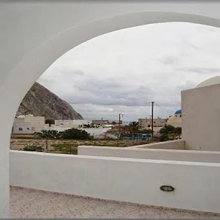 Halaris Apart-hotel